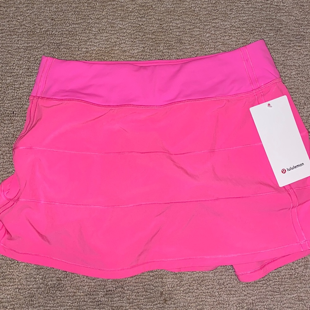 Lulu lemon skort